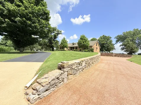 2760 Cedar Grove Road Lebanon TN 37087