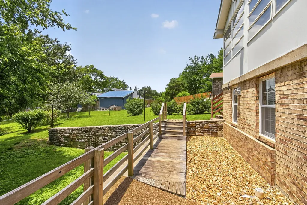 102 Cedar Springs Trail Hendersonville TN 37075