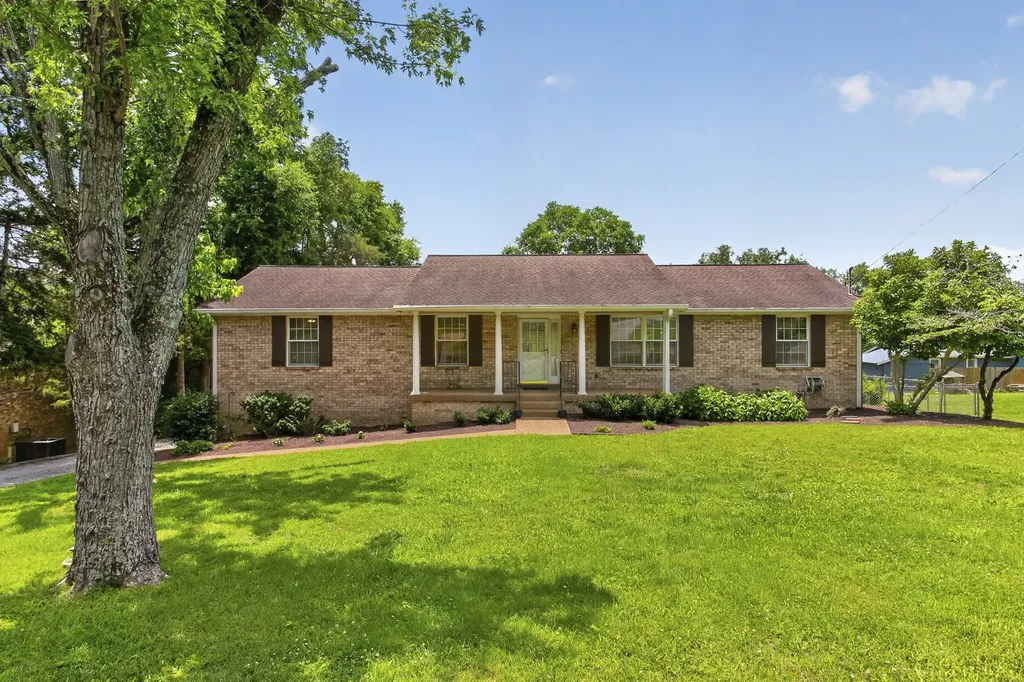 102 Cedar Springs Trail Hendersonville TN 37075