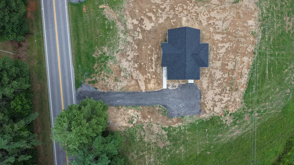4701 Scottsville Road Lafayette TN 37083