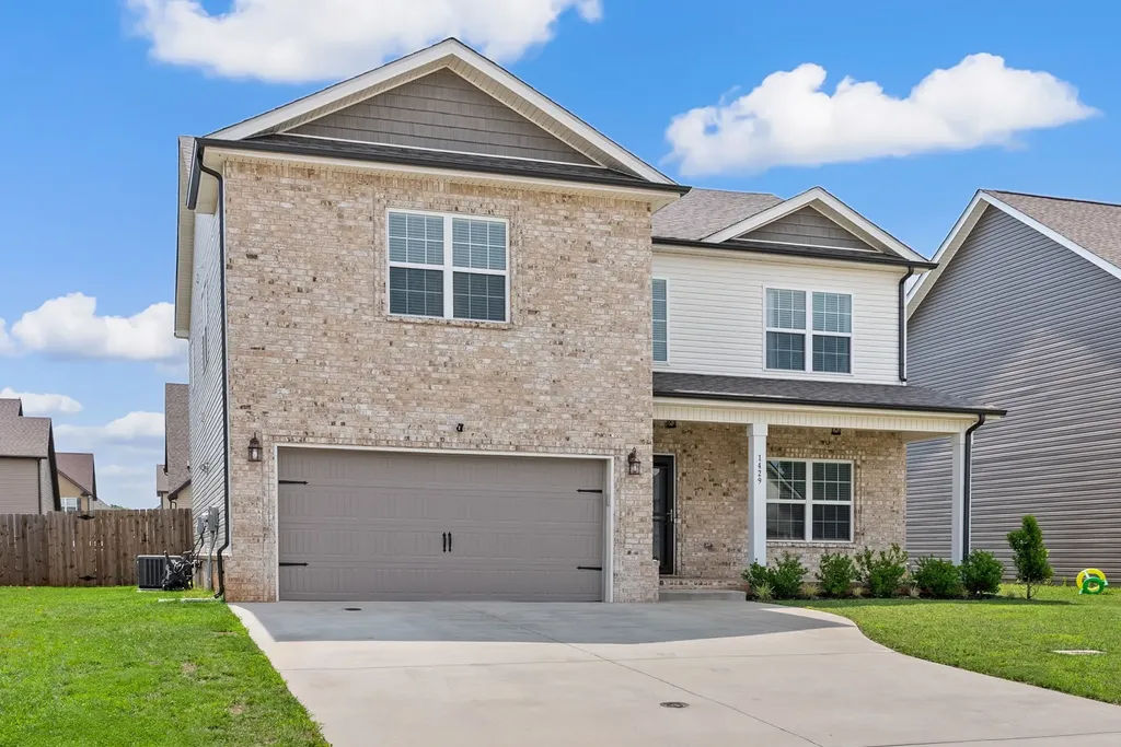 1429 Kingbird Drive Clarksville TN 37040