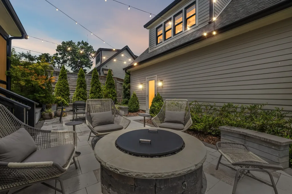 1012 Lawrence Avenue Nashville TN 37204