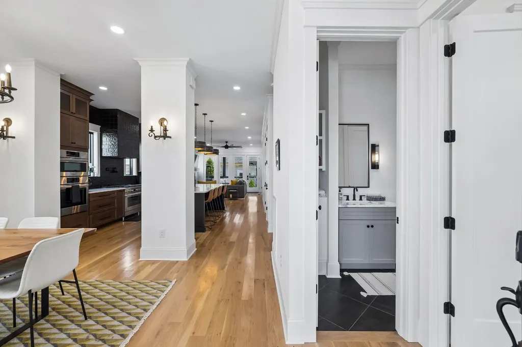 1012 Lawrence Avenue Nashville TN 37204