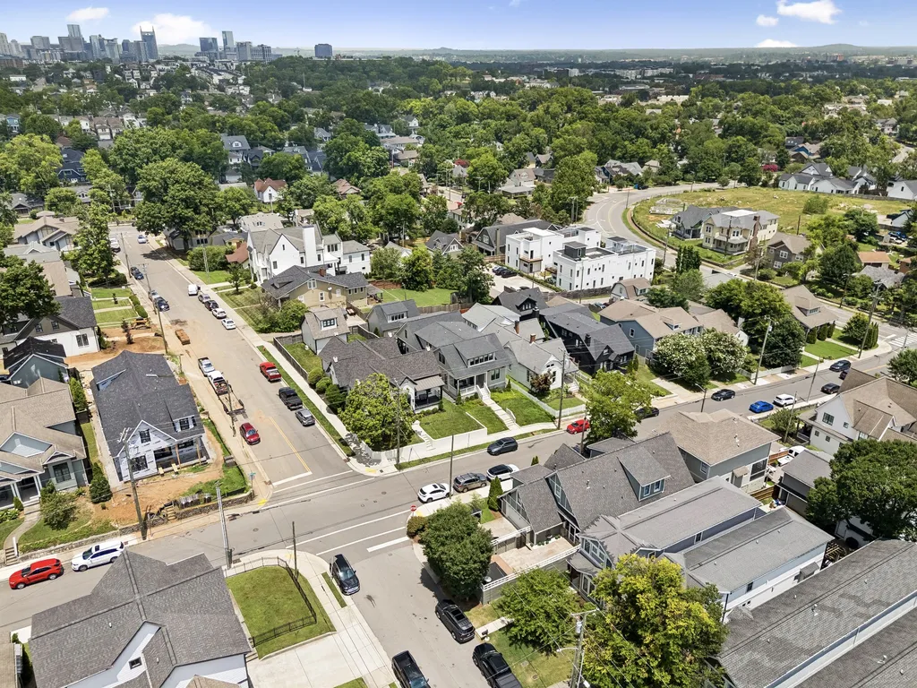 1012 Lawrence Avenue Nashville TN 37204