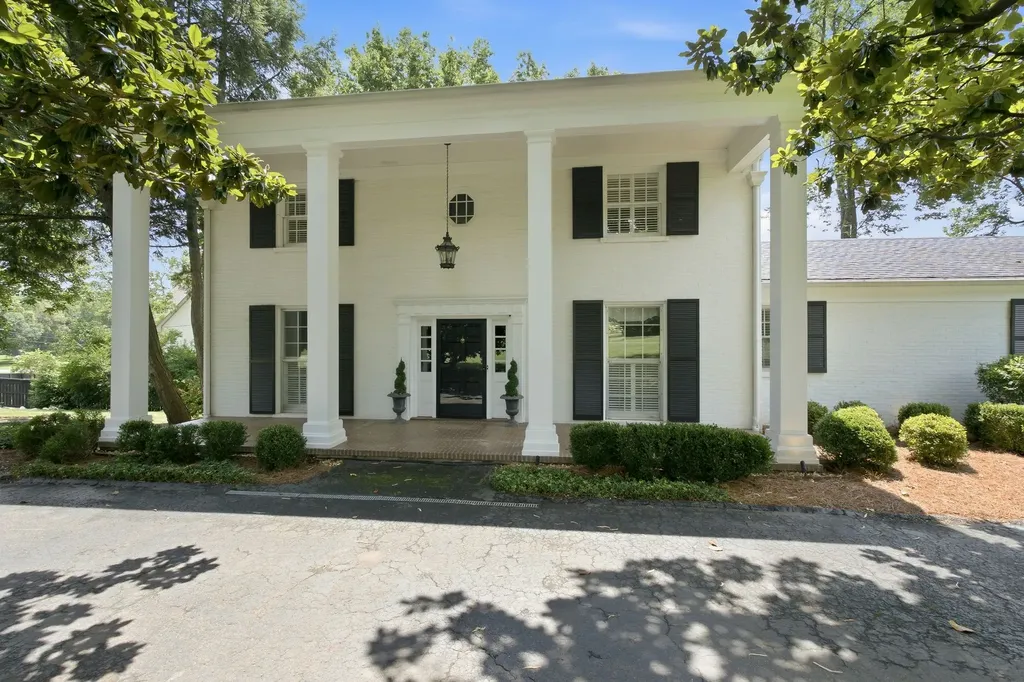 3505 Woodmont Boulevard Nashville TN 37215