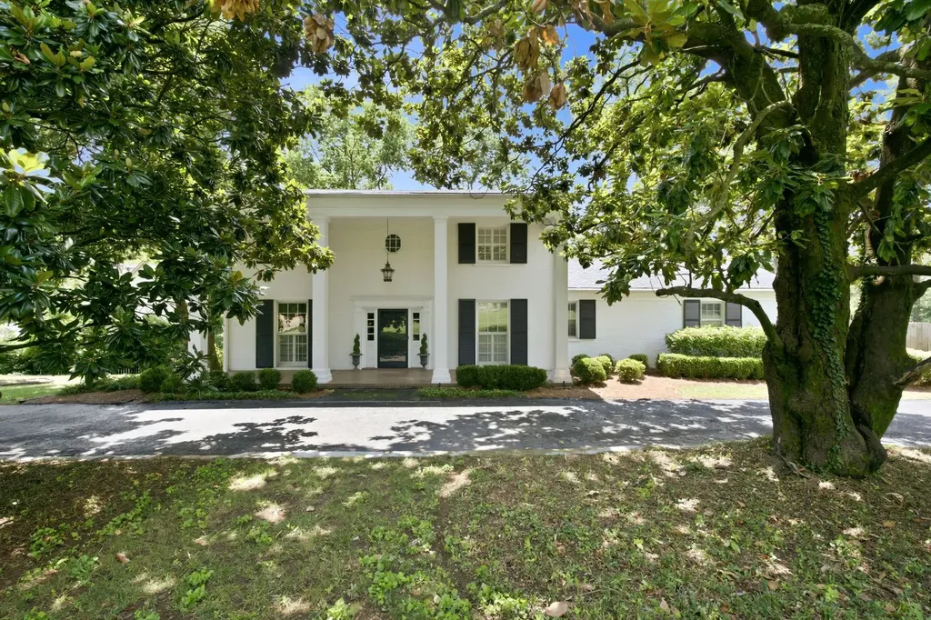 3505 Woodmont Boulevard Nashville TN 37215