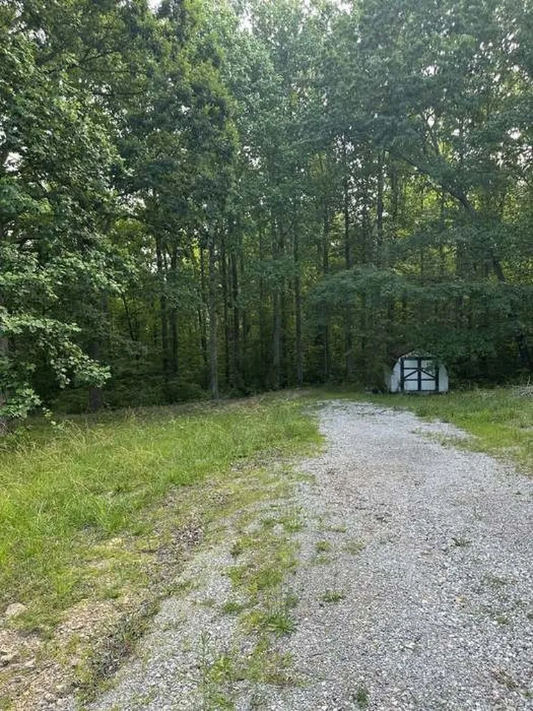 1251 Mount Pleasant Road Kingston Springs TN 37082