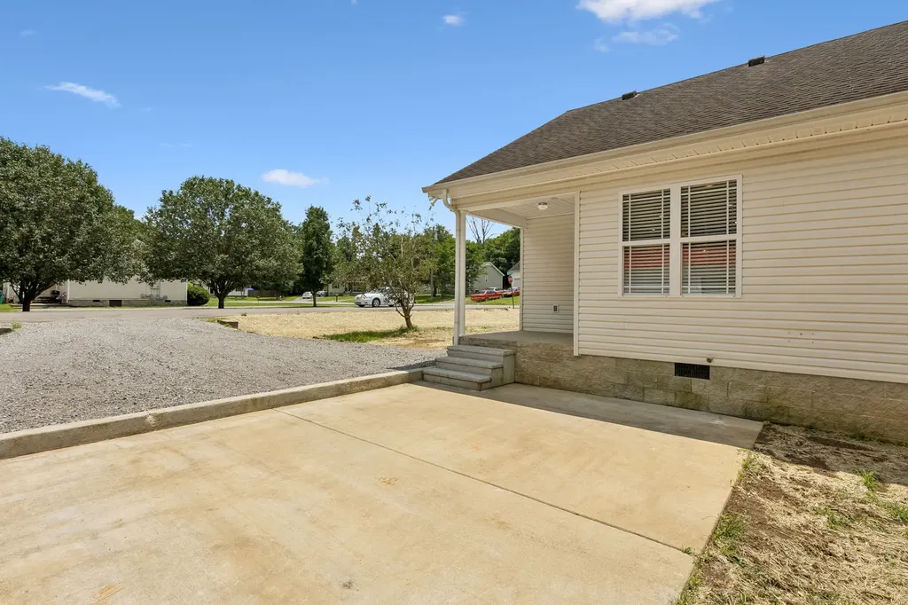 1155 Moreno Lane Lewisburg TN 37091