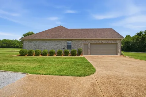 128 Deshea Creek Road Gallatin TN 37066