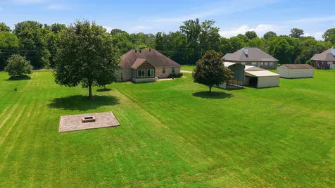 128 Deshea Creek Road Gallatin TN 37066