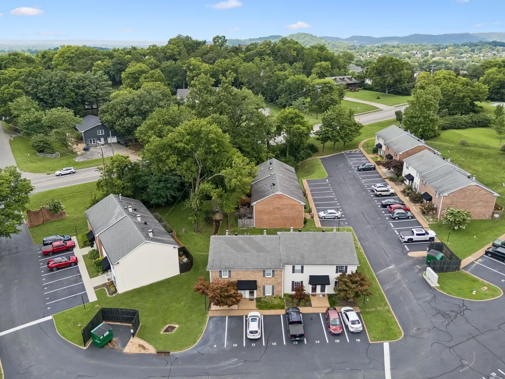 200 N Royal Oaks Boulevard Franklin TN 37067