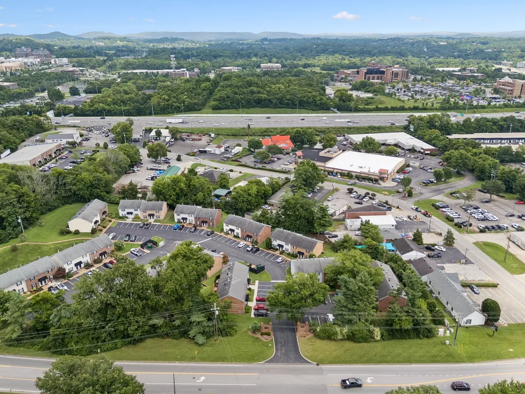 200 N Royal Oaks Boulevard Franklin TN 37067