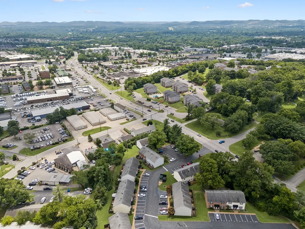 200 N Royal Oaks Boulevard Franklin TN 37067