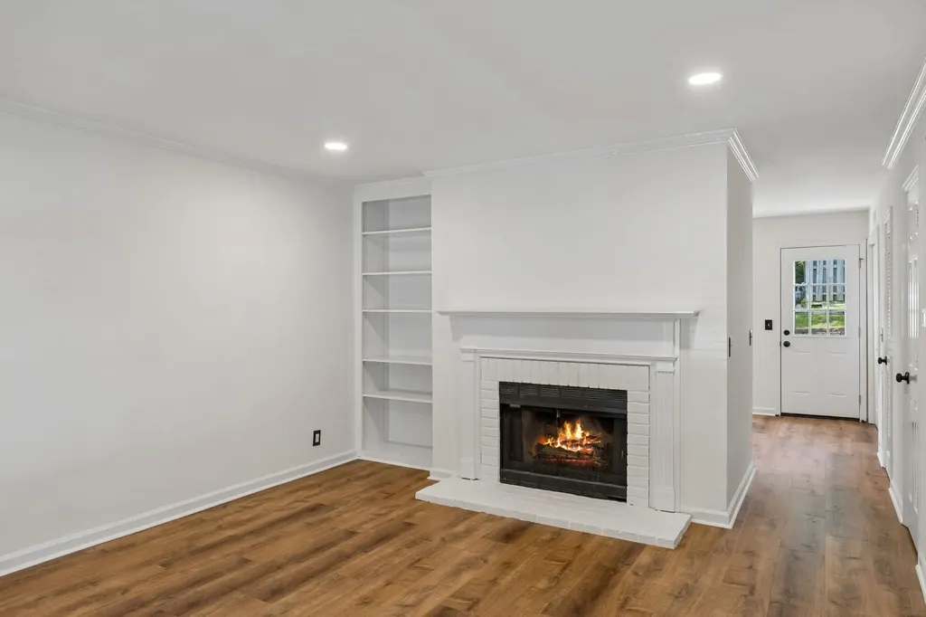 200 N Royal Oaks Boulevard Franklin TN 37067