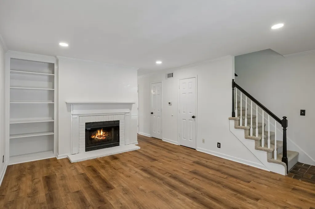 200 N Royal Oaks Boulevard Franklin TN 37067