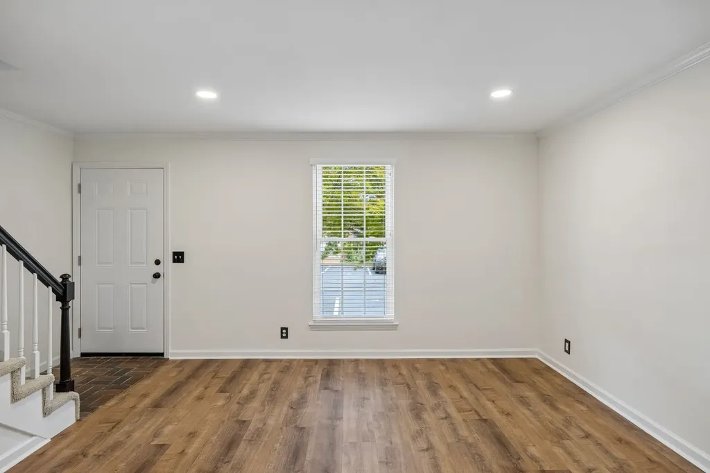 200 N Royal Oaks Boulevard Franklin TN 37067