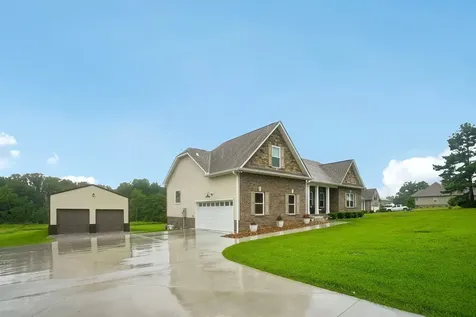 1036 Hayshed Road Dickson TN 37055