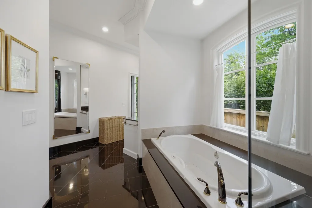 540 Close Lane Nashville TN 37205