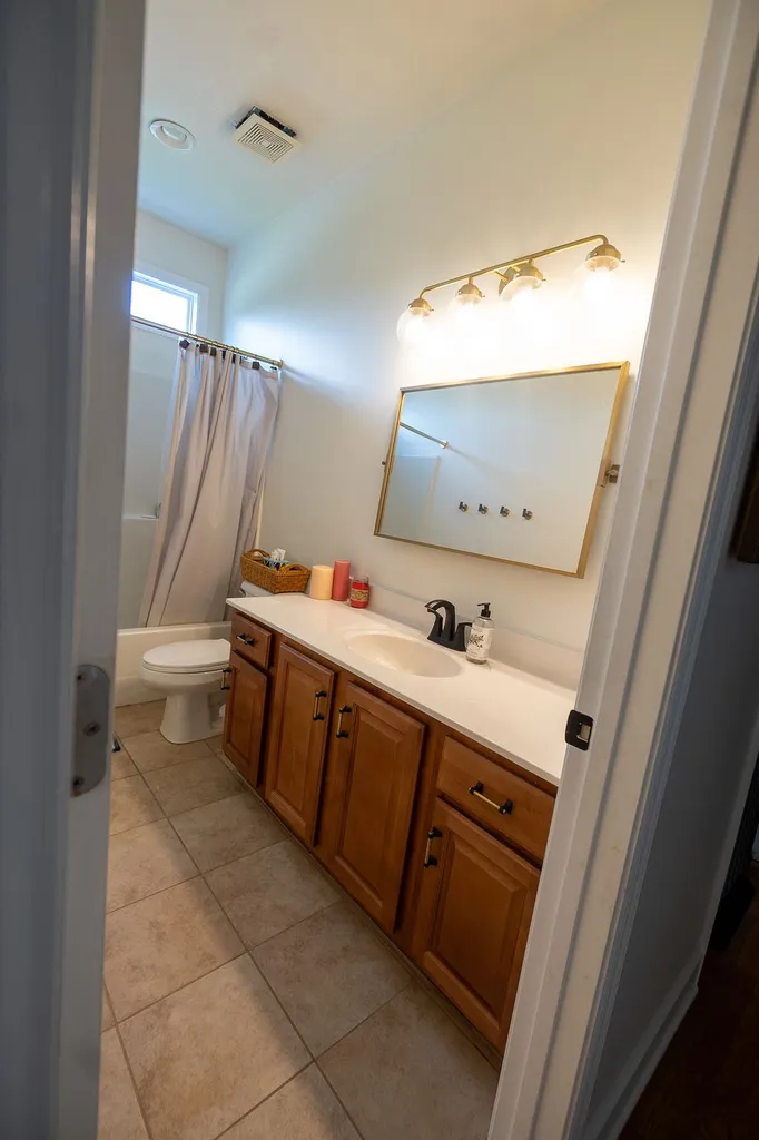 320 Creekside Drive Lewisburg TN 37091