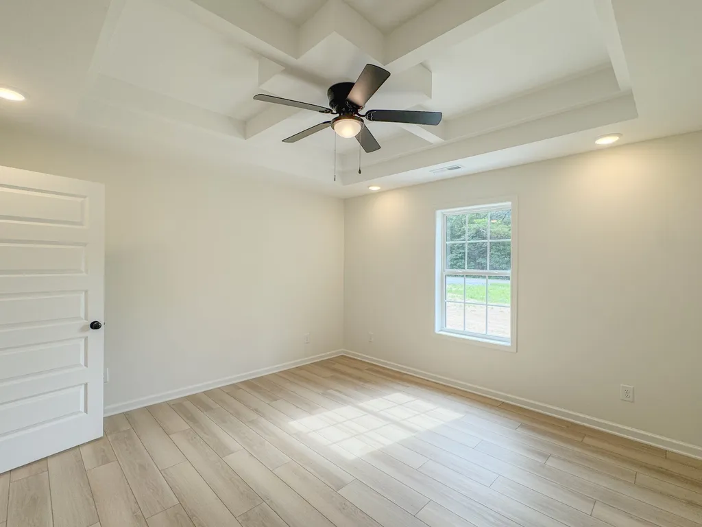 4677 Scottsville Road Lafayette TN 37083