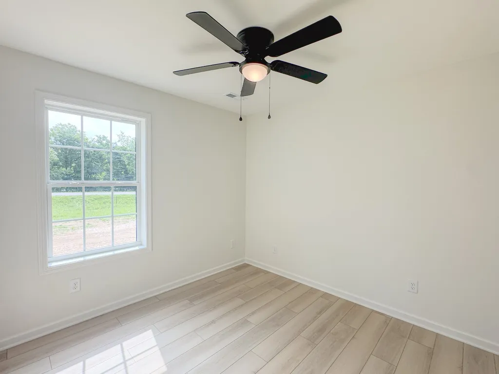 4677 Scottsville Road Lafayette TN 37083