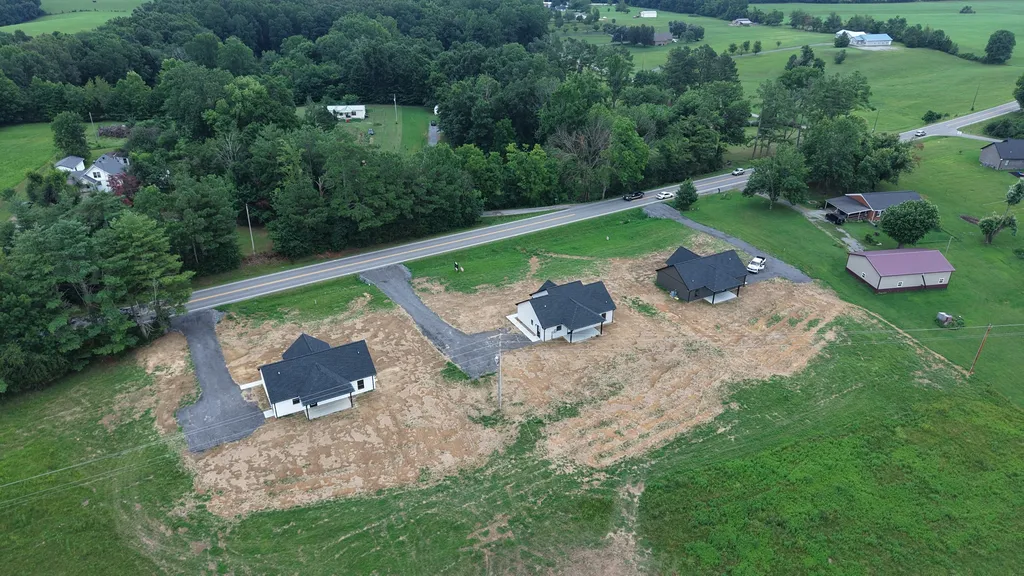4677 Scottsville Road Lafayette TN 37083