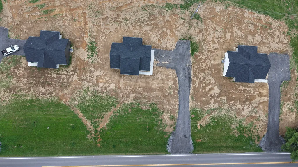 4677 Scottsville Road Lafayette TN 37083