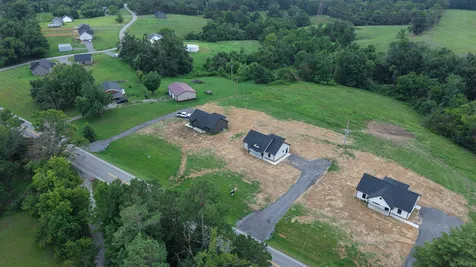 4677 Scottsville Road Lafayette TN 37083