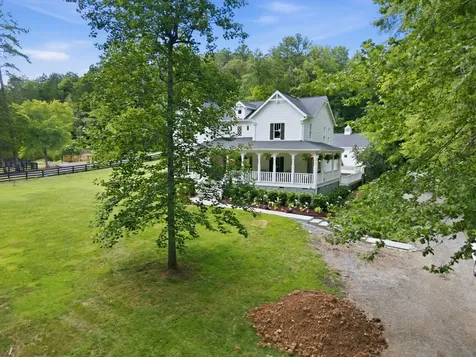5432 Parker Branch Road Franklin TN 37064