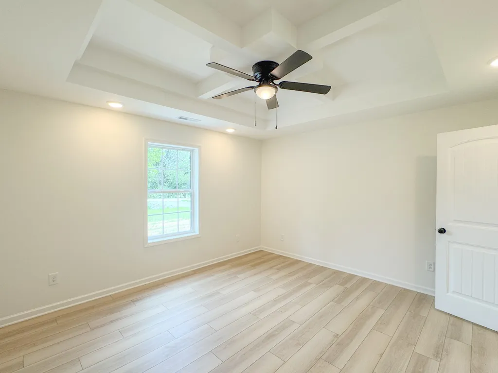 4649 Scottsville Road Lafayette TN 37083