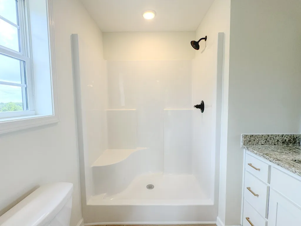 4649 Scottsville Road Lafayette TN 37083