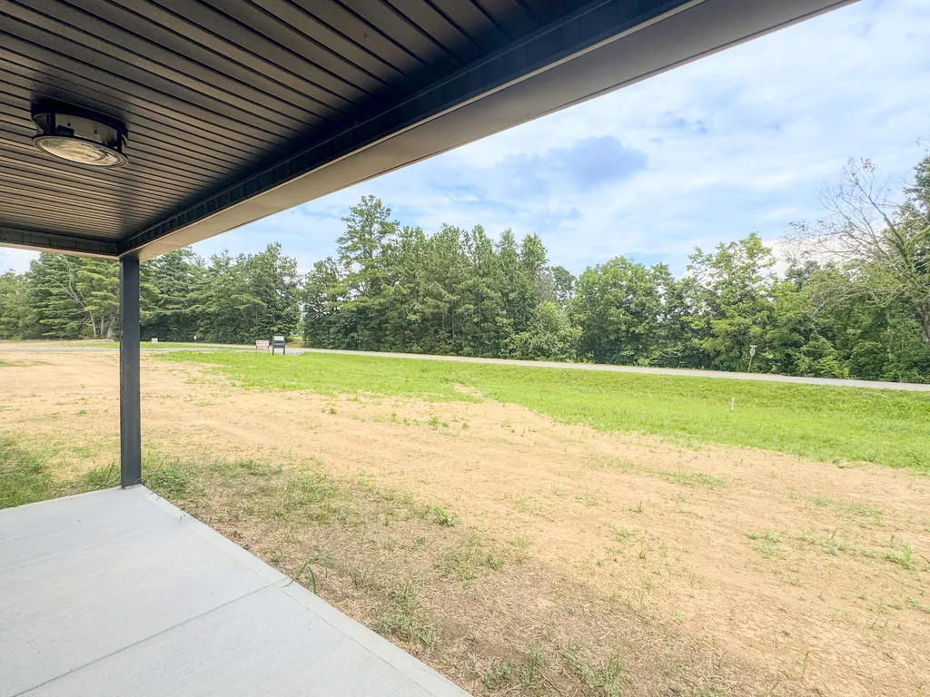 4649 Scottsville Road Lafayette TN 37083