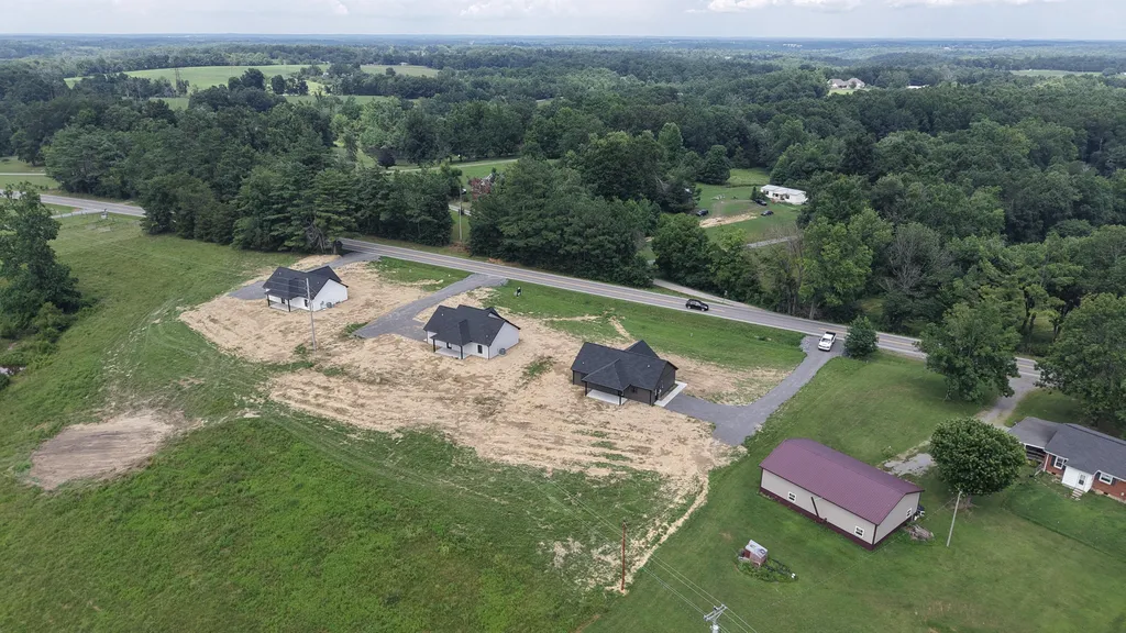 4649 Scottsville Road Lafayette TN 37083