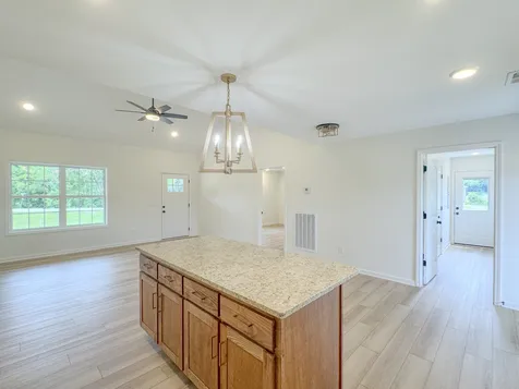 4649 Scottsville Road Lafayette TN 37083