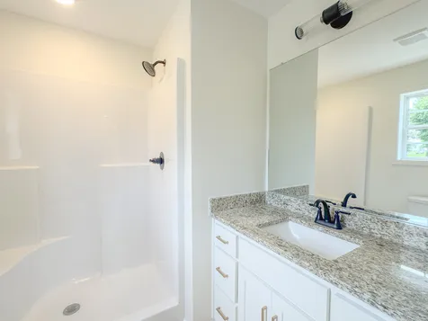 4649 Scottsville Road Lafayette TN 37083