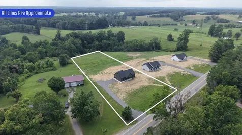 4649 Scottsville Road Lafayette TN 37083