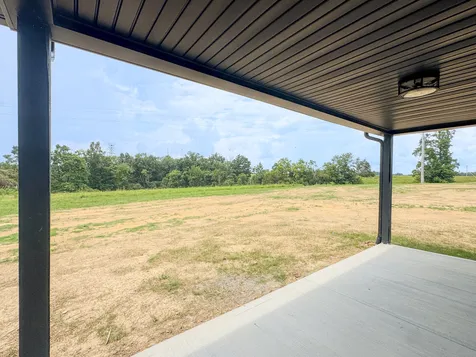 4649 Scottsville Road Lafayette TN 37083