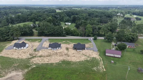 4649 Scottsville Road Lafayette TN 37083