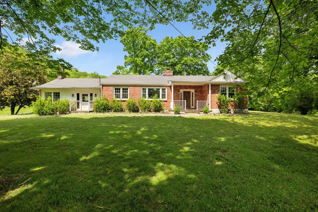 1155 Ridge Hill Road Goodlettsville TN 37072