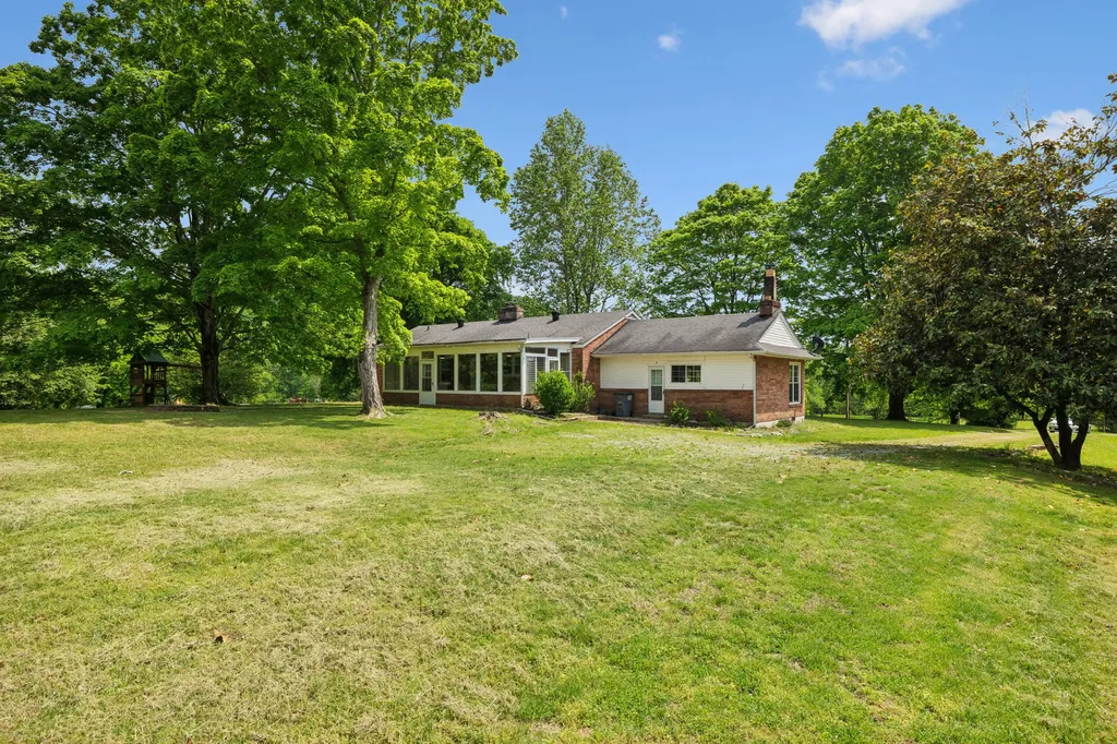 1155 Ridge Hill Road Goodlettsville TN 37072
