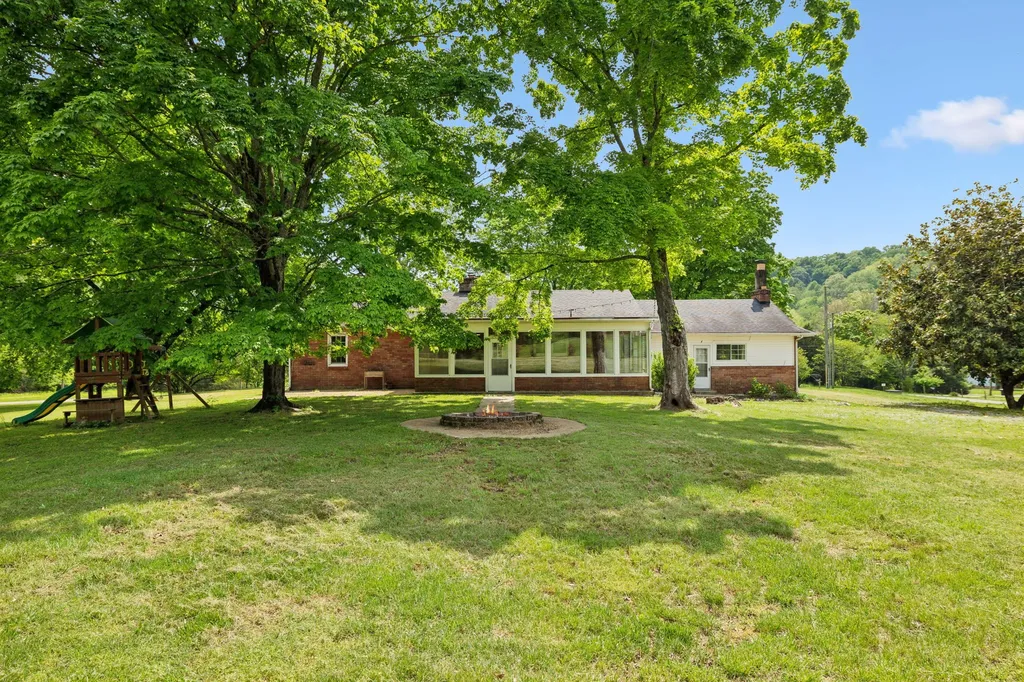 1155 Ridge Hill Road Goodlettsville TN 37072