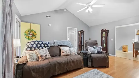 2732 Ridgewood Drive Christiana TN 37037