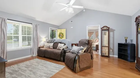 2732 Ridgewood Drive Christiana TN 37037