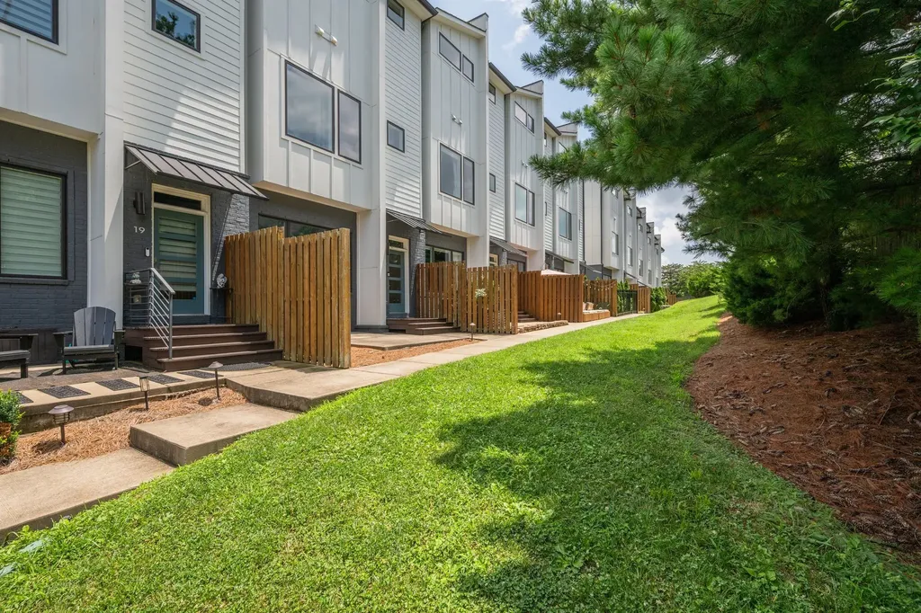 239 White Bridge Pike Nashville TN 37209