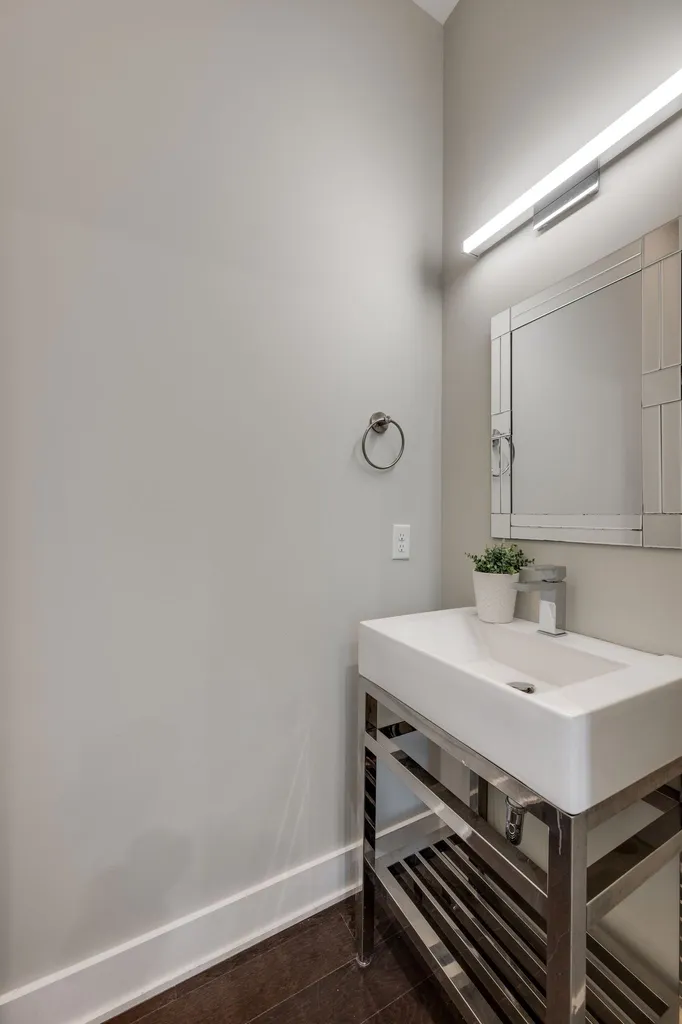 239 White Bridge Pike Nashville TN 37209