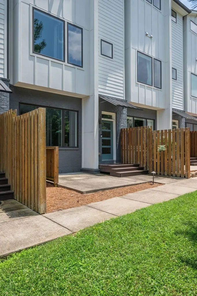 239 White Bridge Pike Nashville TN 37209