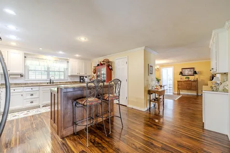 25 Blackfoot Cove Bath Springs TN 38311