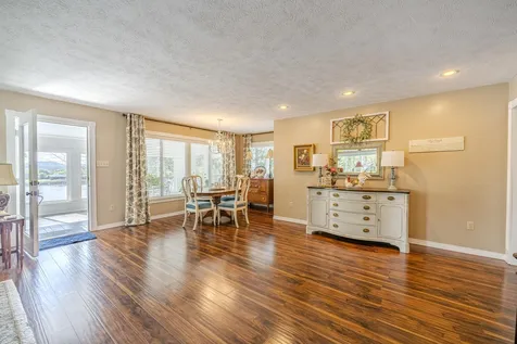 25 Blackfoot Cove Bath Springs TN 38311