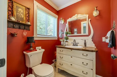 25 Blackfoot Cove Bath Springs TN 38311