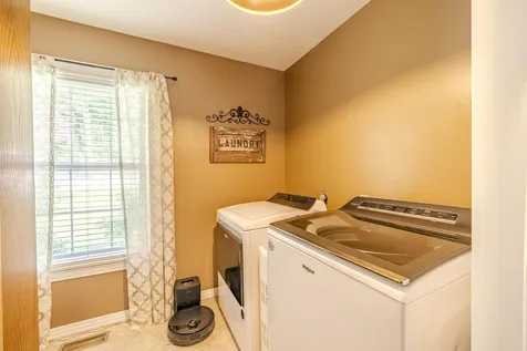 25 Blackfoot Cove Bath Springs TN 38311